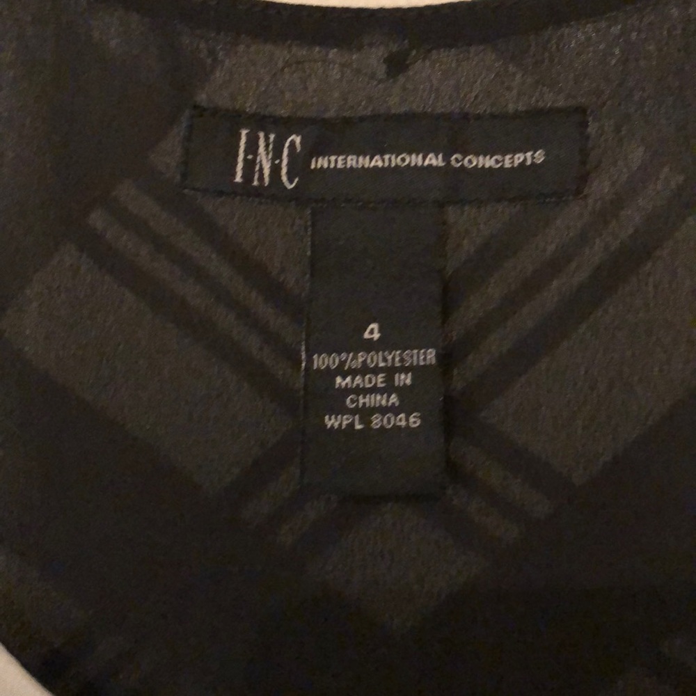 Blouse - Picture 2 of 2